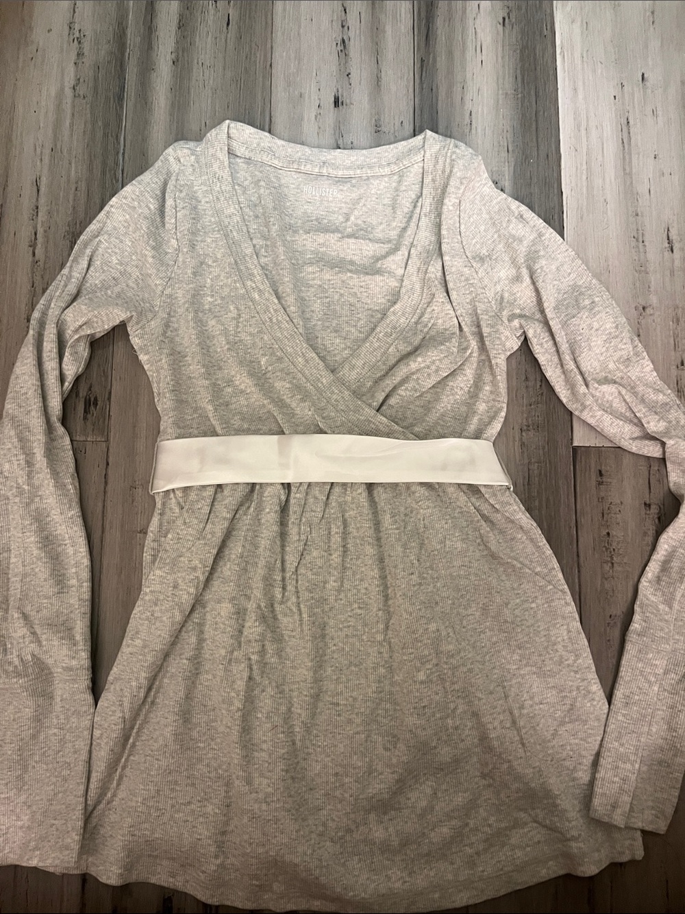 Hollister Gray Wrap-Style Long Sleeve Top with White Ribbon